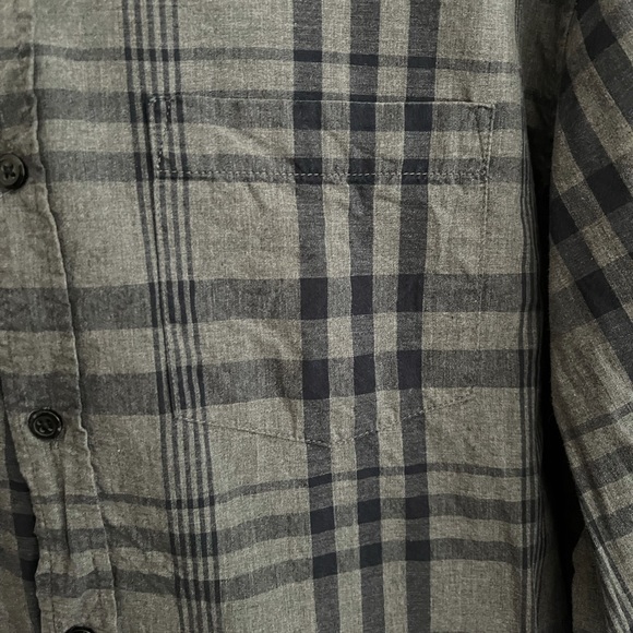 Old navy men’s navy and gray long sleeve button down shirt sz XL - Picture 3 of 7